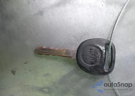 2000 Chevrolet Silverado 1500 Ls from USA, damaged, VIN 2GCEC19T3Y1102179